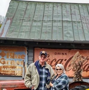 Meet your Posher, Bobbie bayles